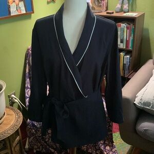 New W/O Tag Banana Republic Kimono-Blouse Size Large.